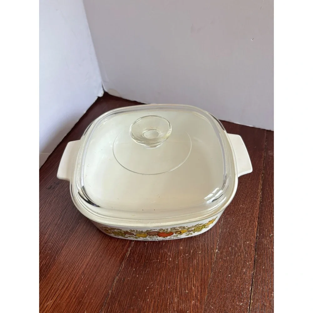 Vintage Corning Ware La Marjolaine Casserole Dish A-2-B 2 Liter with Glass Lid